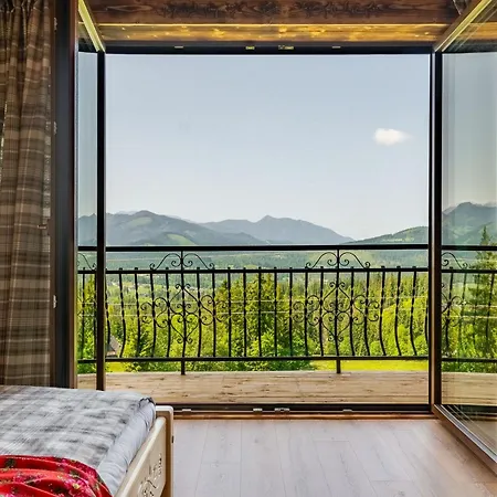 Goralska Lilia *